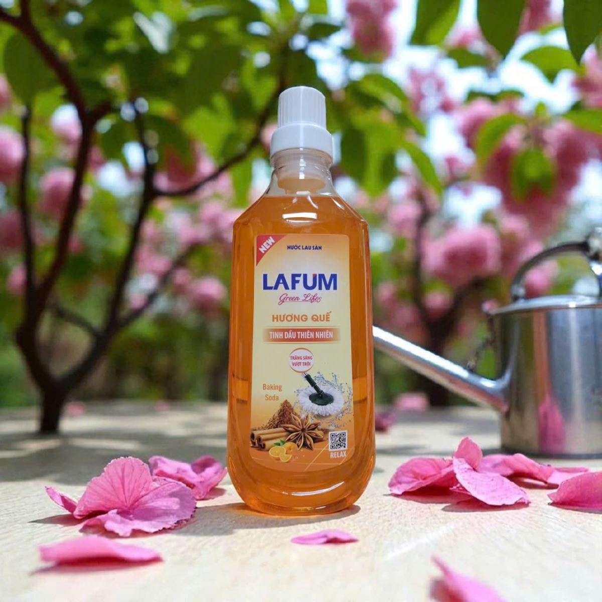 Nước lau Sàn Quế 1L